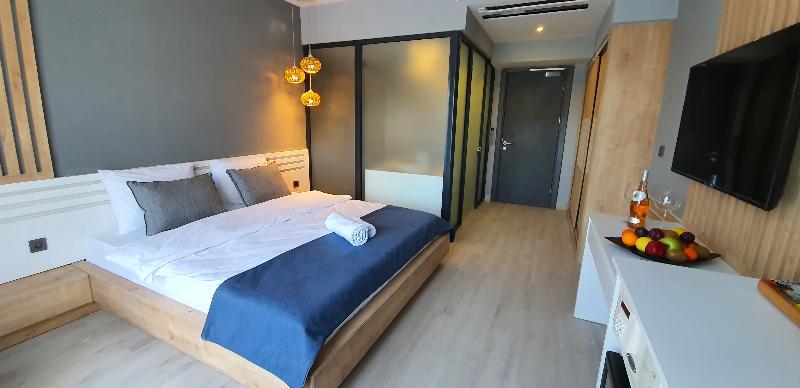 L Hotel 사리게르메 외부 사진